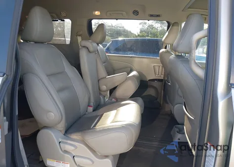 2015 Toyota Sienna Xle 8 Passenger из США, поврежденный, VIN 5TDYK3DC6FS544530